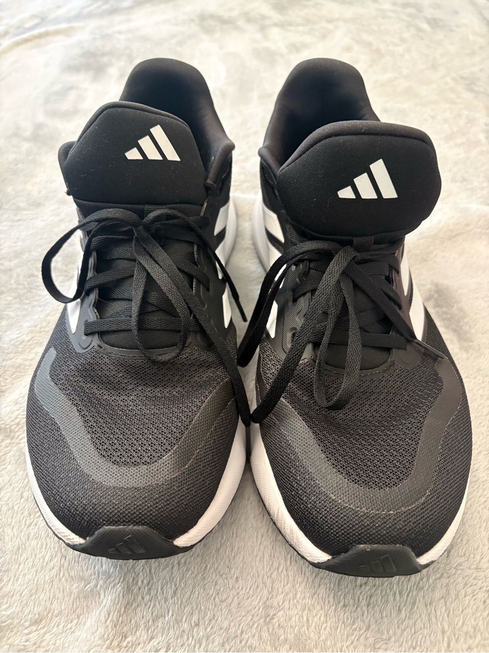 adidas Black and White Men's Athletic Running Shoes Size 11.5